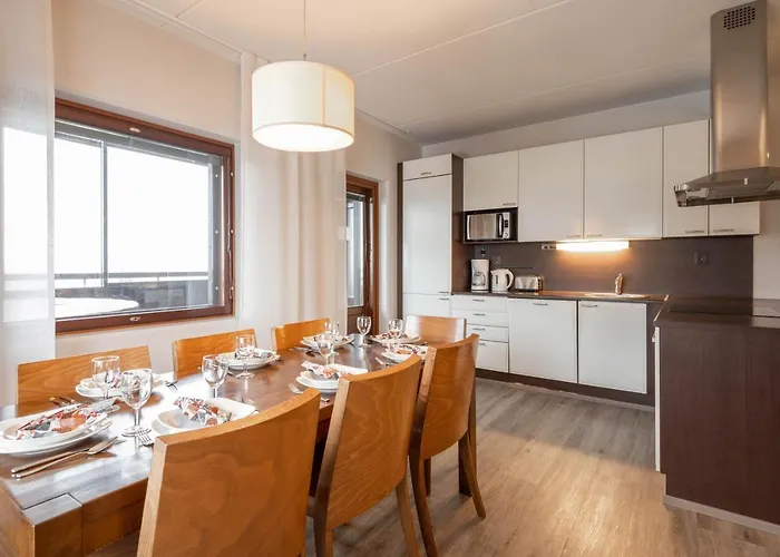 Ski-inn Rukavillage *